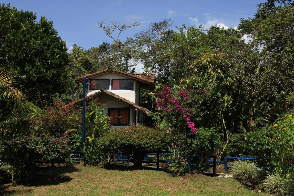 Hotel Casa De Nelly ซานออกุสติน ภายนอก รูปภาพ