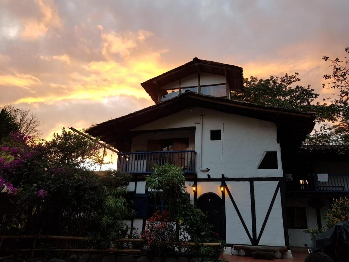 Hotel Casa De Nelly ซานออกุสติน ภายนอก รูปภาพ